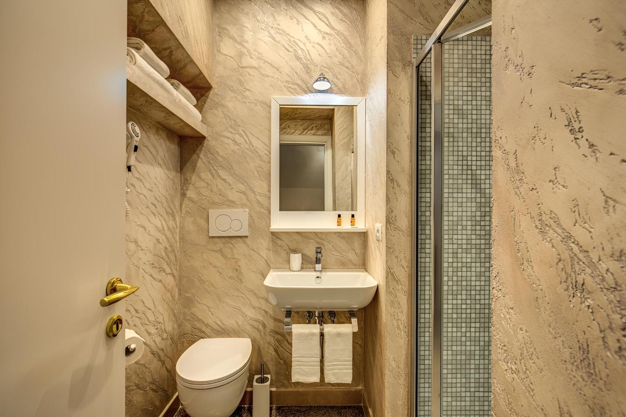 Colosseo Accomodation Room Guest House Rom Exterior foto